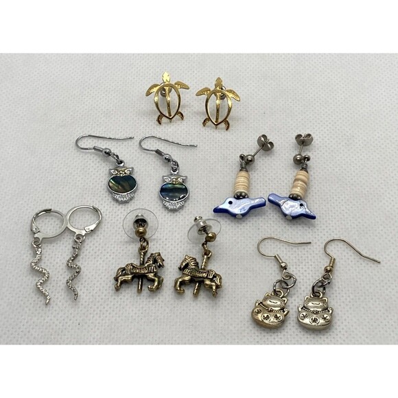 Lot of 6 Pairs Dangle Drop Pierced Earrings Animal Cat Turtle Owl Snake Bird - Picture 3 of 11
